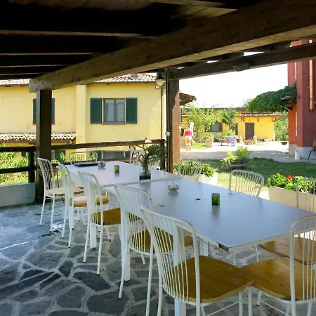 Locazione Turistica Tenuta Corte Bianca Lägenhet *